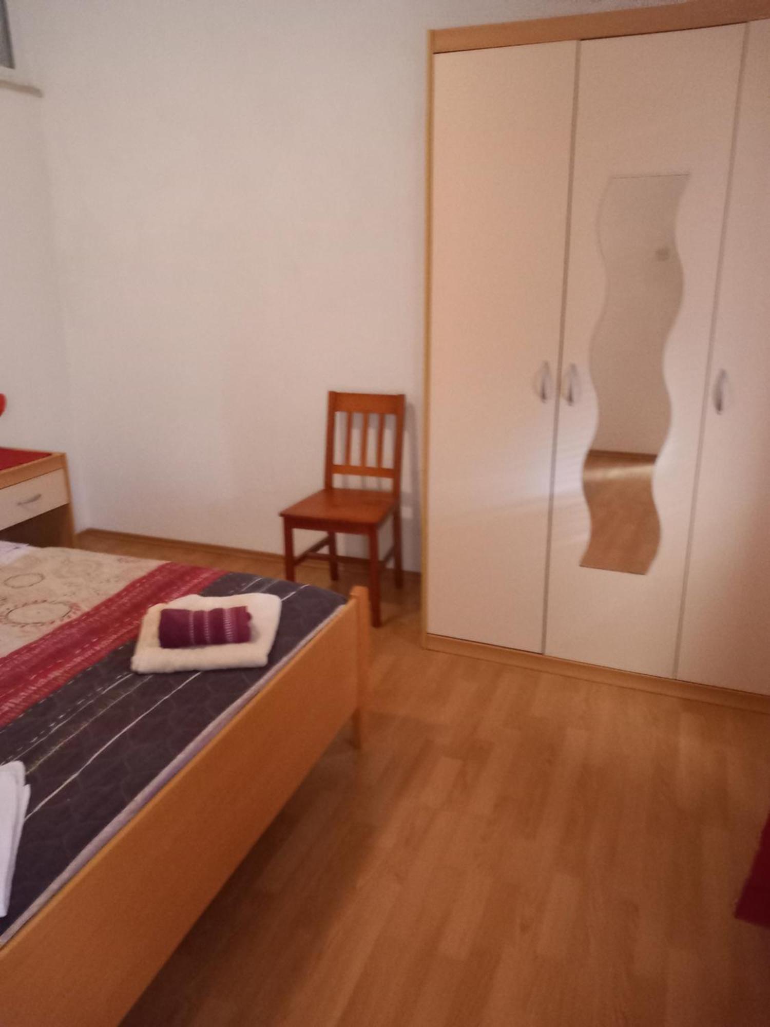 Apartments Jerica Бол Экстерьер фото