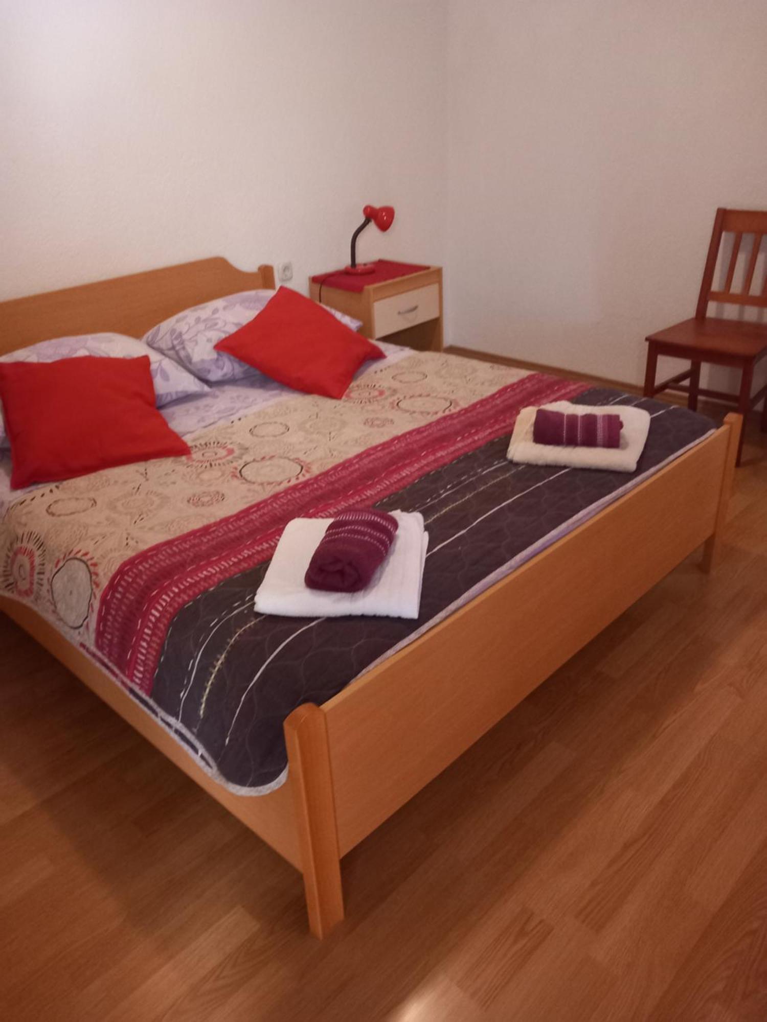 Apartments Jerica Бол Экстерьер фото