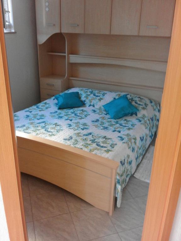 Apartments Jerica Бол Экстерьер фото