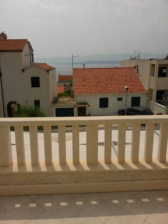Apartments Jerica Бол Экстерьер фото